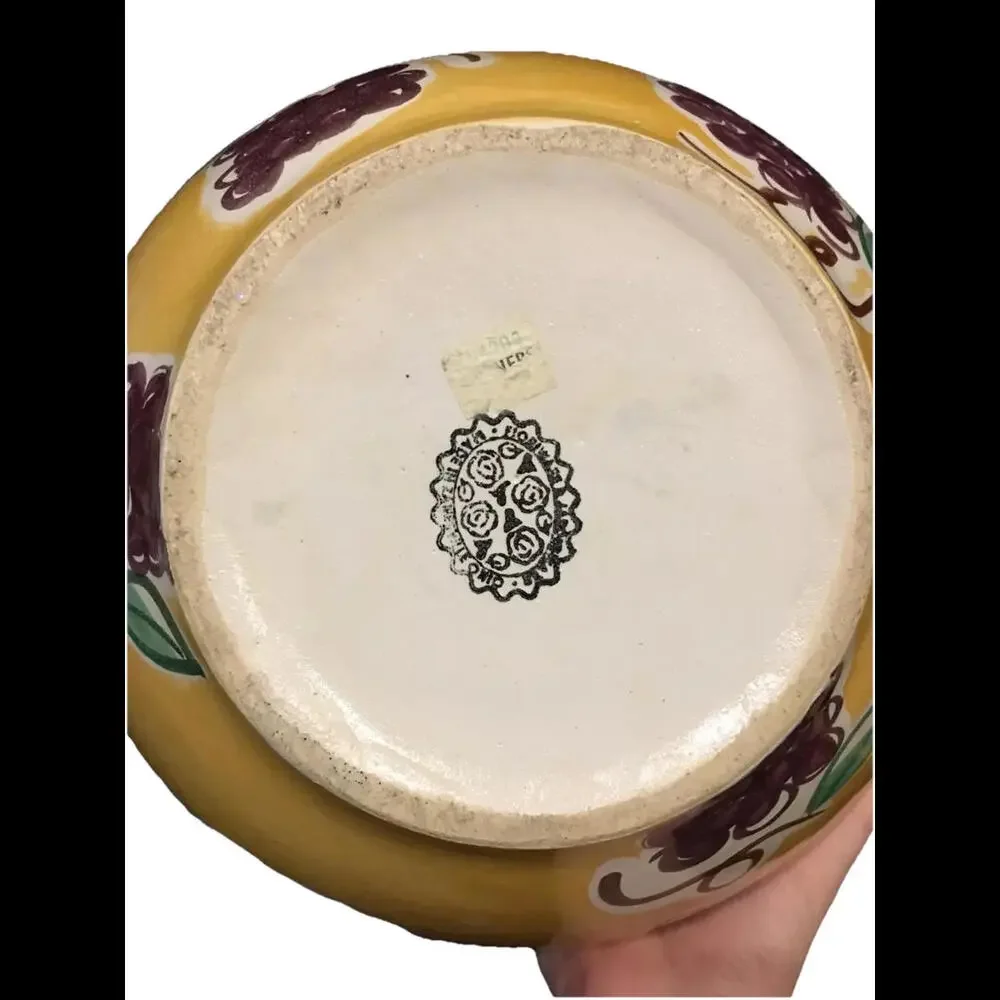 🍽️Large Hand Painted Bowl - Yellow With grapes